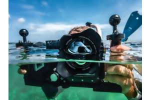 Divevolk smartphone housing