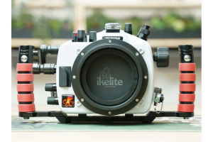 Ikelite 200DL Deluxe underwater housing complete photography package