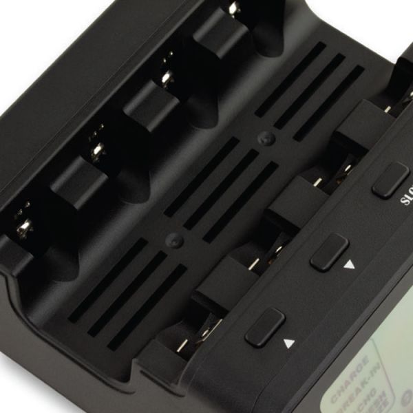 PowerEx MH-C9000 PRO advanced battery charger / analyzer