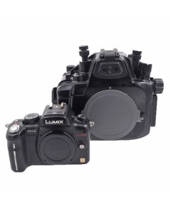 Used Panasonic DMC-GH2 + Nauticam Underwater housing – Image 1