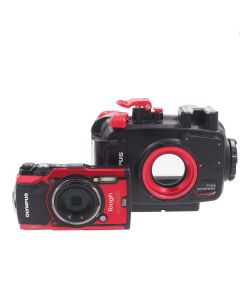 Used Olympus TOUGH TG-5 with PT-058 Underwater housing – Image 1