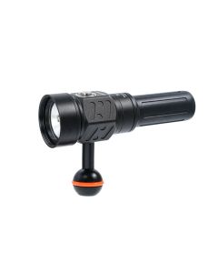 DIVEVOLK SL20 underwater video light with 2,000 lumen output and 100 degree beam