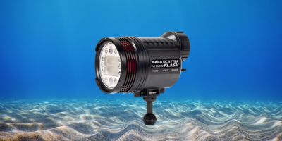 Backscatter Hybrid Flash HF-1