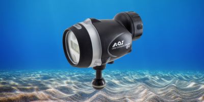 AOI Q1 Underwater Strobe
